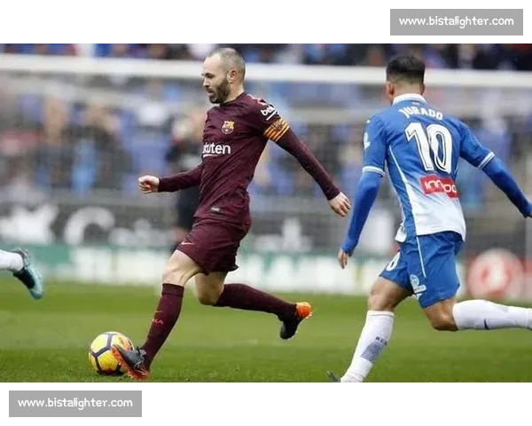 伊涅斯塔:德比调侃是比赛的趣味注脚