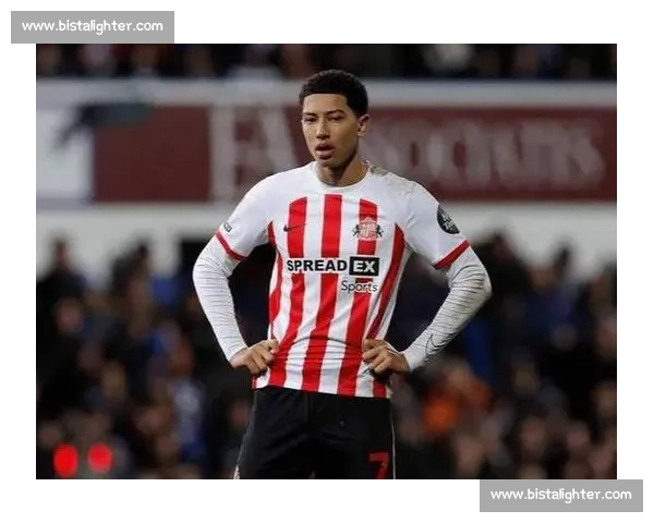 邮报：贝林厄姆父母终离婚，父亲新欢曝光，弟弟状态引多特担忧